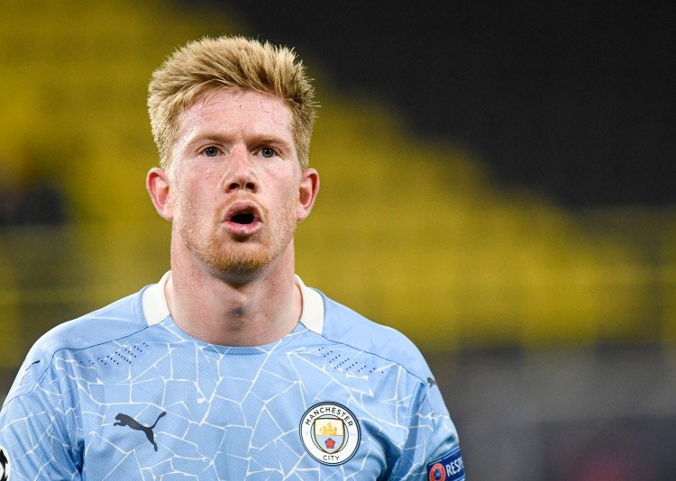 足球职业化发展趋势