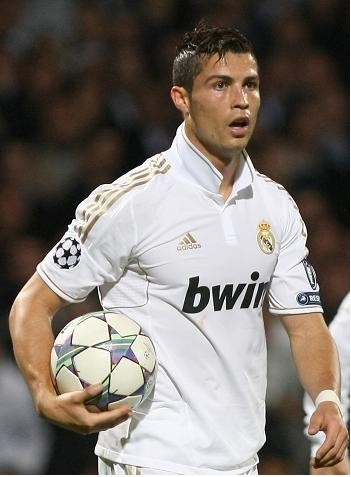 中超赛季刚落幕，武汉三镇却遭遇重磅打击，明年保级形势堪忧