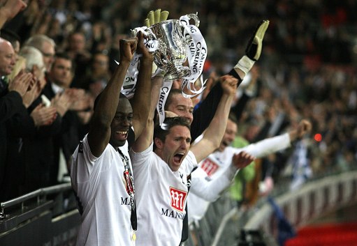 半场：尤文0-0都灵，比赛平淡，双方机会不多