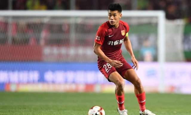 完美谢幕！摩洛哥前锋哈默德双响助球队夺冠，赛后从国家队退役（哈默德梅开二度助队捧杯，赛后宣布退出国家队）