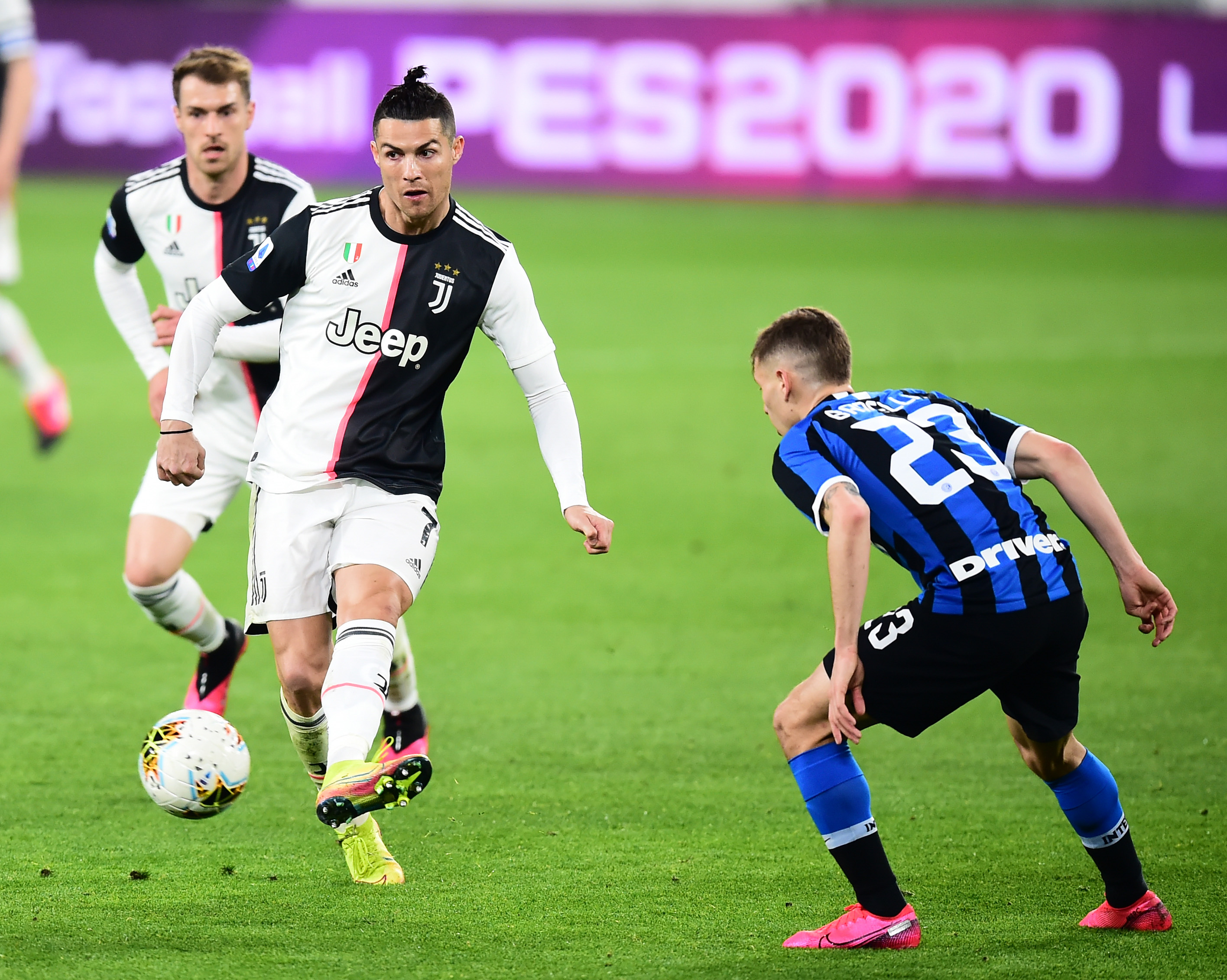 布恩迪亚本赛季英超替补登场打入3球，多于任何其他球员（布恩迪亚英超本季替补进3球，替补进球最多）