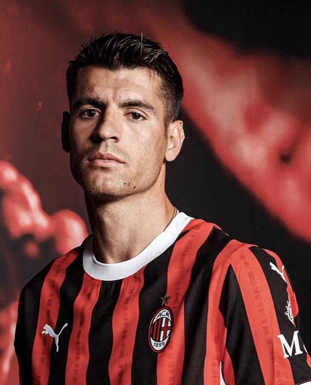 欧冠淘汰赛门票暴涨引发球迷抗议（欧冠淘汰赛票价飙升引发球迷集体抗议）