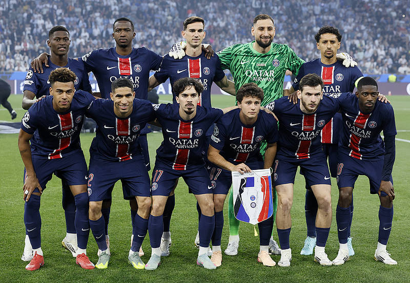 战三镇替补出场，依木兰完成山东泰山一线队首秀