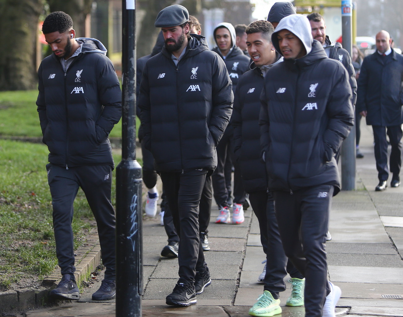 足坛共19位亿元先生：哈兰德、亚马尔、姆巴佩均2亿，意甲0人（身价破亿球星达19人：哈兰德、亚马尔、姆巴佩各2亿，意甲无人上榜）