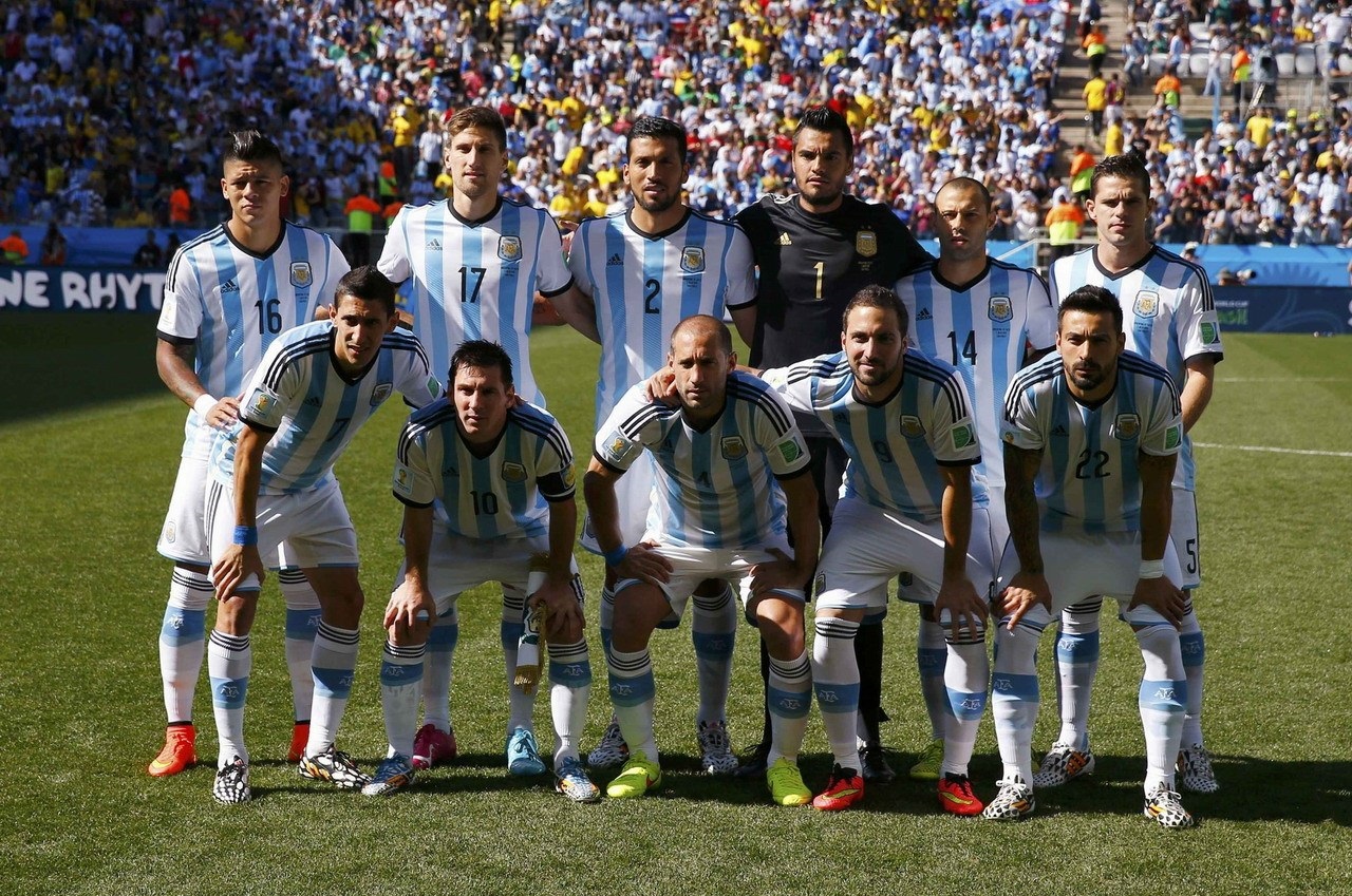 哈登生涯第12次单场55+，詹杜库生涯合计仅10次